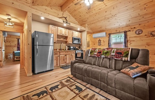 Atlanta Cabin | Cabin #1 at Northern Comfort with opt. side x side rental