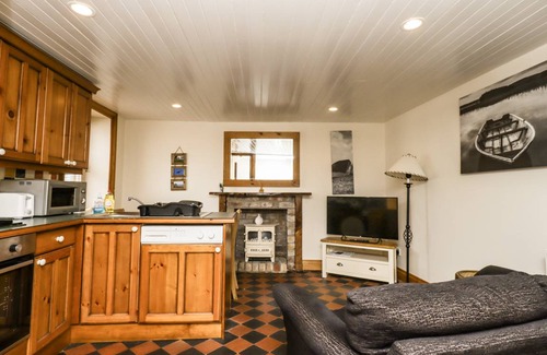 Kirkcudbright Cottage | Cabin ∙ 1 bedroom ∙ 2 guests