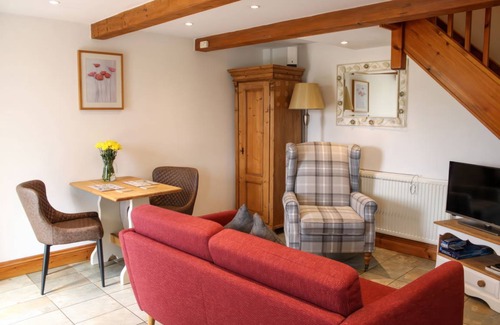 Longnor Cottage | Cabin ∙ 1 bedroom ∙ 2 guests