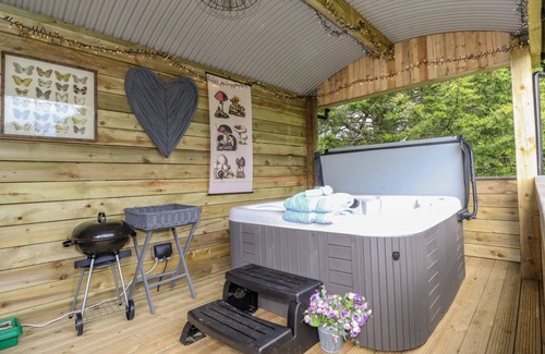 Hayton Cottage | Cabin ∙ 1 bedroom ∙ 2 guests