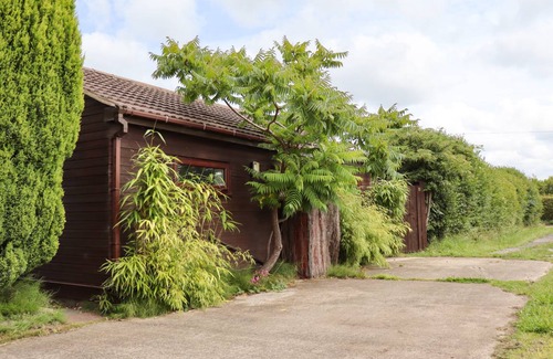 Hoylake Cottage | Cabin ∙ 1 bedroom ∙ 2 guests