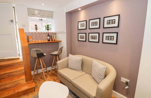 Bridgnorth Cottage | Cabin ∙ 1 bedroom ∙ 3 guests