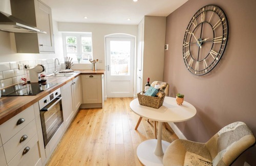Bridgnorth Cottage | Cabin ∙ 1 bedroom ∙ 3 guests