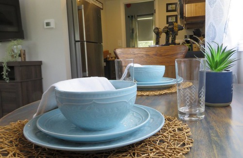 Nebraska City Cabin | Cabin 1 - Cabins on Kearney Hill with WiFi, AC