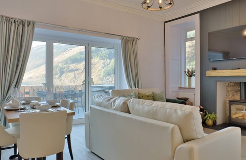 Cowal Peninsula Cottage | Cabin ∙ 2 bedrooms ∙ 4 guests