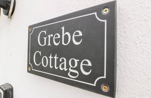 Ellenabeich Cottage | Cabin ∙ 2 bedrooms ∙ 4 guests