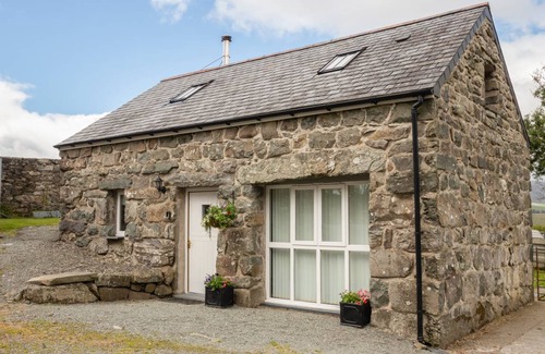 Bronaber Cottage | Cabin ∙ 2 bedrooms ∙ 4 guests