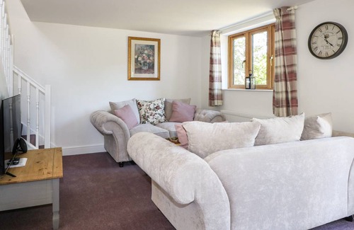 New Forest District Cottage | Cabin ∙ 2 bedrooms ∙ 3 guests