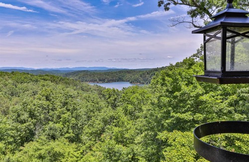 Ellijay Cabin | Cabin ∙ 2 bedrooms ∙ 4 guests