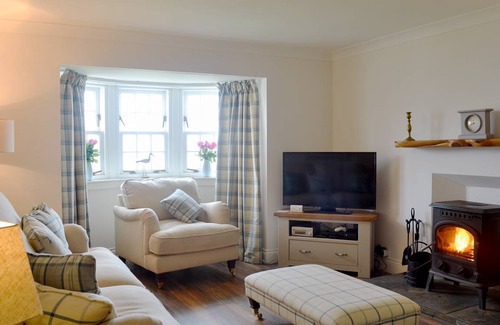 Kilmun Cottage | Cabin ∙ 2 bedrooms ∙ 4 guests