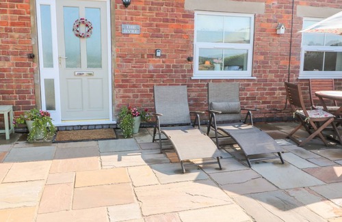 Hollington Cottage | Cabin ∙ 2 bedrooms ∙ 4 guests