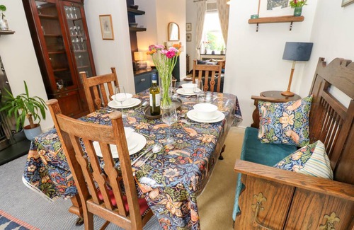 Lanchester Cottage | Cabin ∙ 2 bedrooms ∙ 4 guests