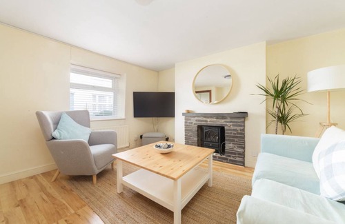 Castletown Cottage | Cabin ∙ 2 bedrooms ∙ 3 guests