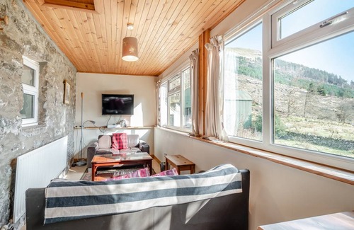 Dunoon Cottage | Cabin ∙ 3 bedrooms ∙ 4 guests