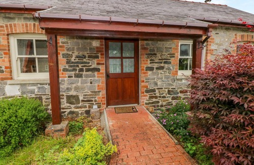Pont-ar-gothi Cottage | Cabin ∙ 3 bedrooms ∙ 6 guests
