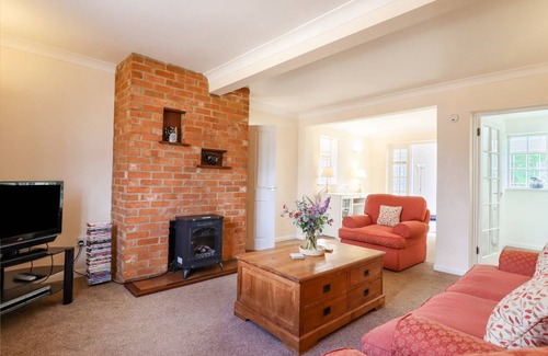 Covington Cottage | Cabin ∙ 3 bedrooms ∙ 5 guests