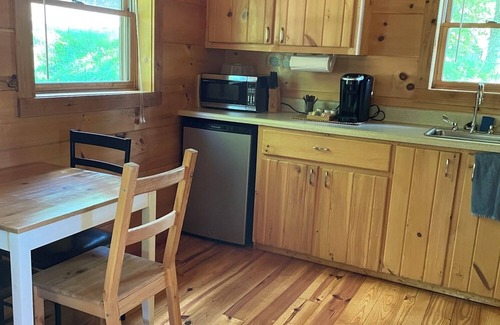 Purlear Cabin | Cabin #5 The Sky Retreat - Off the Blue Ridge Parkway