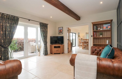 Staddlebridge Cottage | Cabin ∙ 6 bedrooms ∙ 12 guests