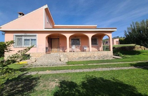 Simancas Cottage | Cabin ∙ 6 bedrooms ∙ 7 guests