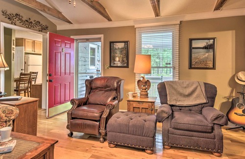 Lowndesville Cottage | Cabin Escape w/ Richard B Russell Lake Access!