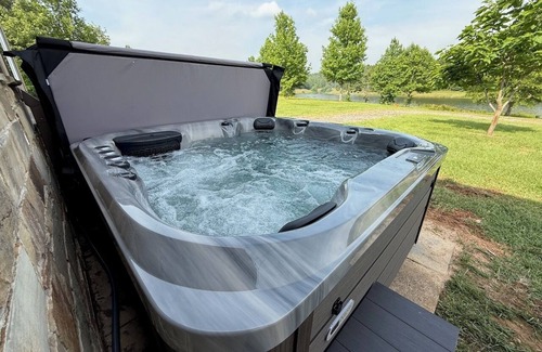 Cherokee County Cabin | Cabin: Hot Tub, Private Pond, Firepit & Scenic Views