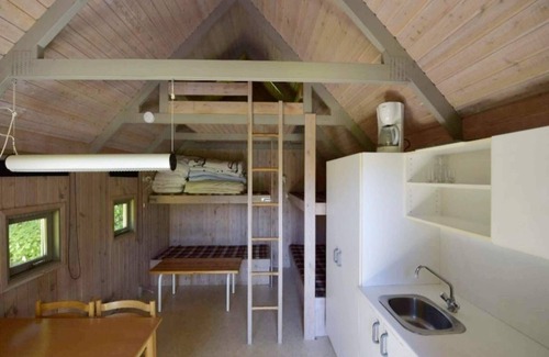 Pandrup House | Cabin in Camping Resort-shared Bathroom