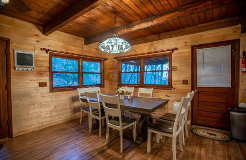 Wolf Laurel House | Cabin near Asheville, Hatley Pt, hot tub, views