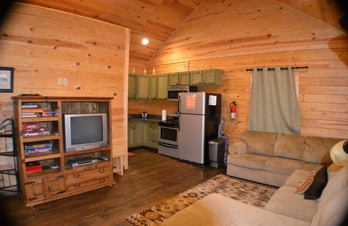 Woodworth Cabin | Cabin Near Indian Creek Reservoir
