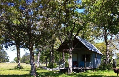 Red Rock Cabin | Cabin on Private Ranch 16 miles from F1 Track