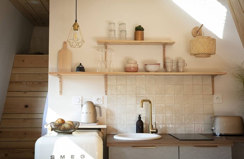 Hardelot-Plage House | Cabin on stilts with private spa in the forest