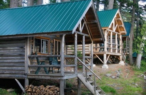 Monson House | Cabin, Queen Bed, 1 Twin Bed and Shared Bathroom
