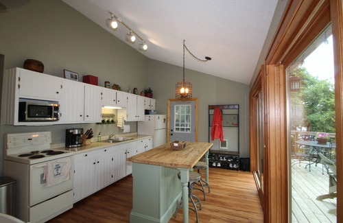 Battle Lake Cabin | Cabin with amazing views, prime location and privacy! 3 bedrooms 2 bathrooms
