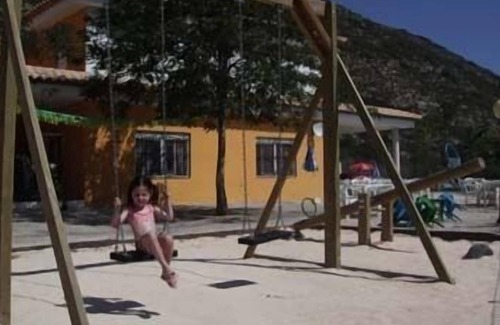 Barig Cottage | Cabins and wooden bungalows La Falaguera for 4 people
