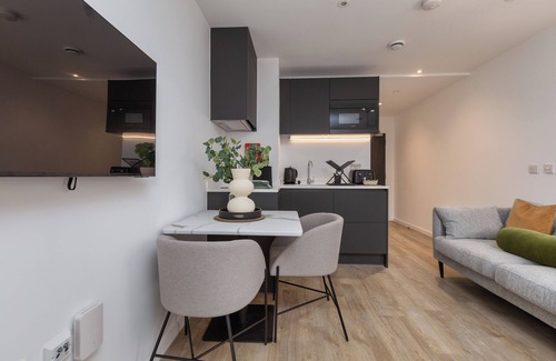 Manchester City Centre Apartment | Cable Street Serviced Apartments