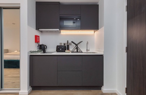 Manchester City Centre Apartment | Cable Street Serviced Apartments