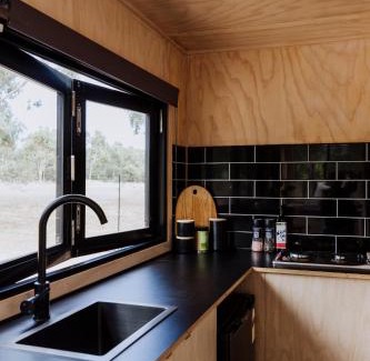 McLaren Flat Hotel | CABN McLaren Vale