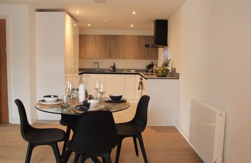 Filton Apartment | Cabot Mews Apartment 3 - Hopewell