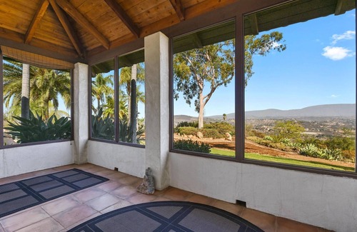 North Ridge House | Cactus Blossom Retreat