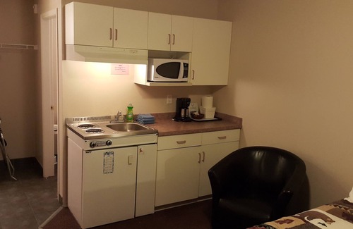 Okanagan-Similkameen Hotel | Cactus Tree Inn
