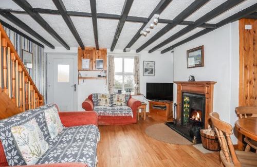 Beaumaris House | Cae Person