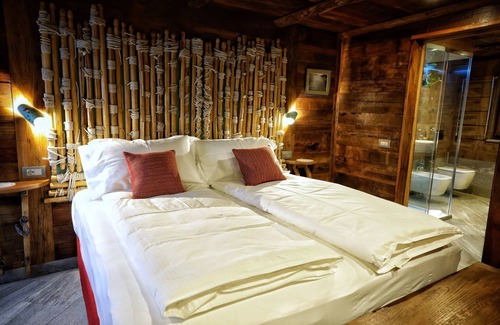 Morgex House | Café Quinson Relais de Charme