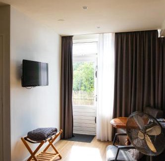 Strijp Bed & Breakfast | cafe 't Vonderke