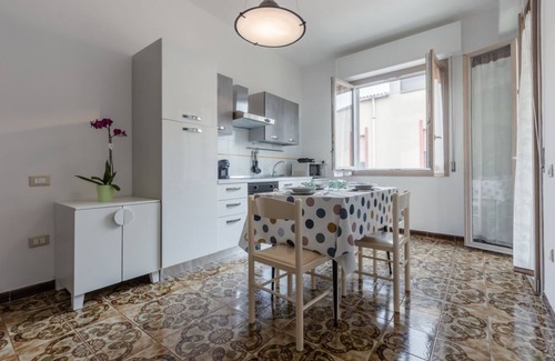 Selargius Apartment | Cagliari Comfy Apartment with Terrace & Netflix!