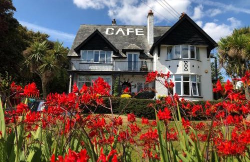 Bangor House | Cairn Bay Lodge