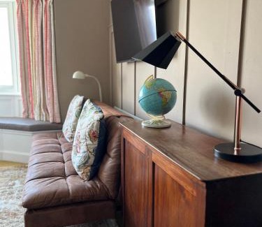 Bangor House | Cairn Bay Lodge