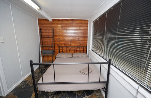 Parramatta Park Hostel | Cairns City Backpackers Hostel