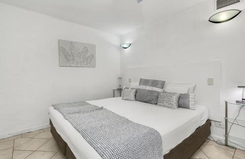 Cairns Central Business District Apartment | Cairns Esplanade Apartment
