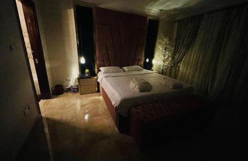 Al-Basatin Apartment | Cairo Crown Apartment including gym spa jacuzzi pool steem room