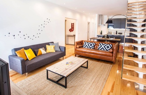 Chiado Apartment | Cais Apartment River View by LovelyStay