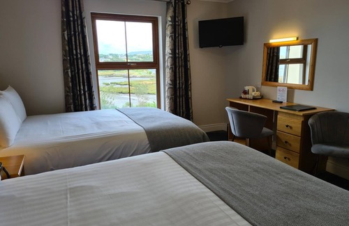 Annagry Hotel | Caisleain Oir Hotel